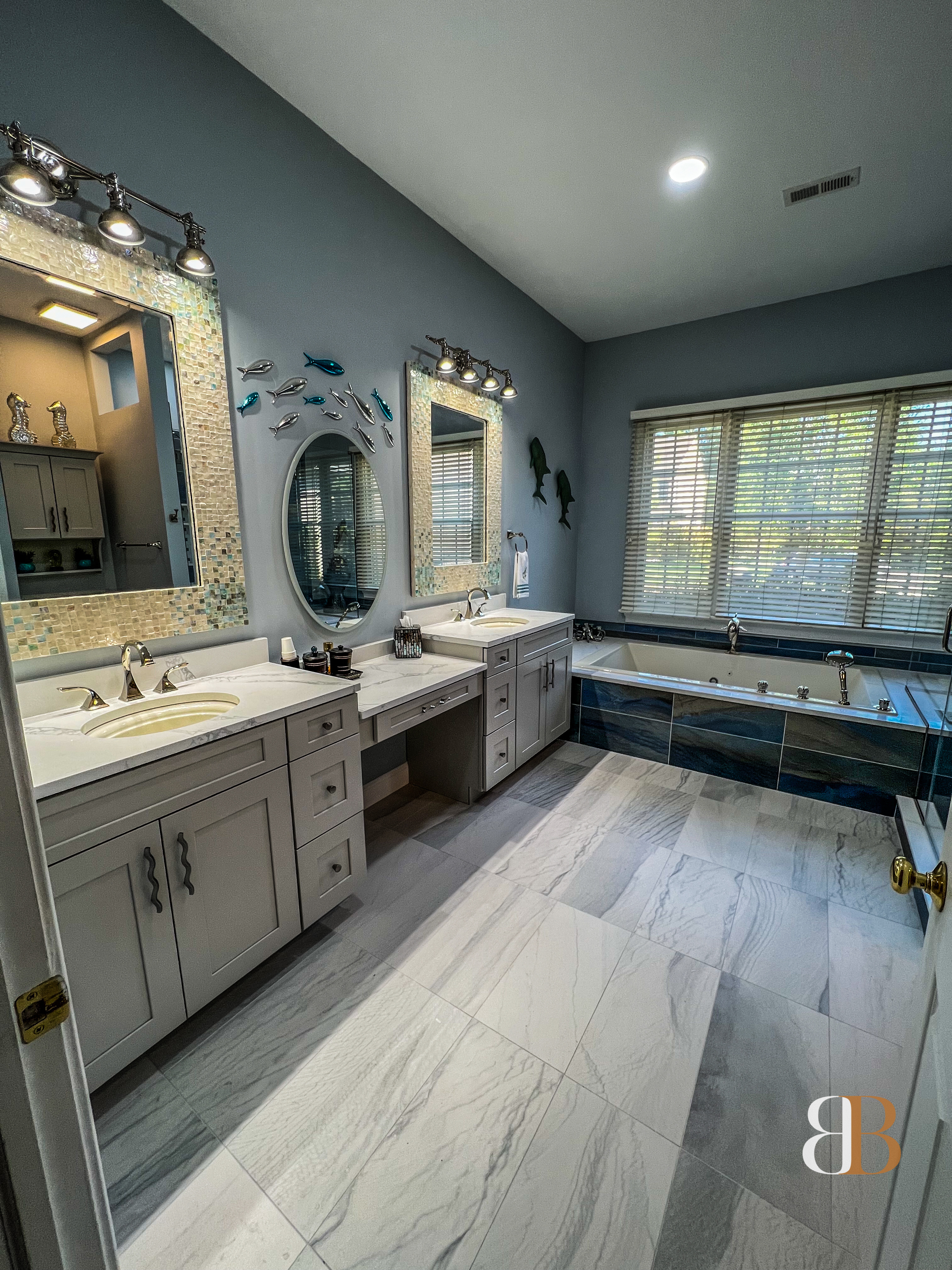 Contemporary bathroom remodel in Villanova by B&B Associates Creations — photo 8